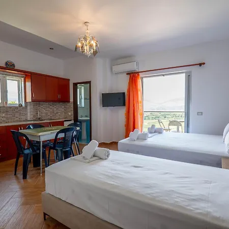 Fernando 3* ساراندا